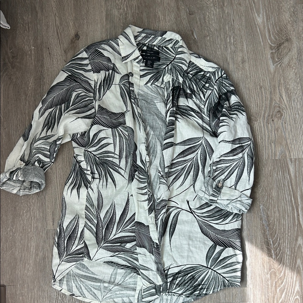 Tahari Black and White Palm-Leaf Linen Button-Up